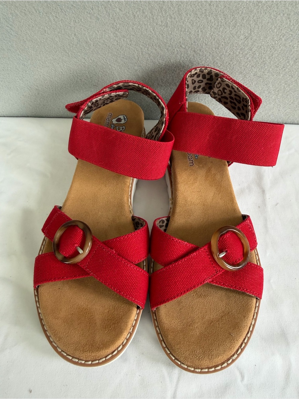 Bobs From Skechers Sandals Ankle Strap Women’s s8 Red Stretch